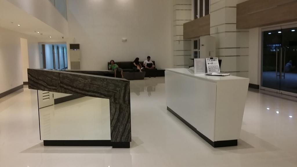 Sm Light Residence - 1Br Condo With Balcony Ff مانيلا المظهر الخارجي الصورة